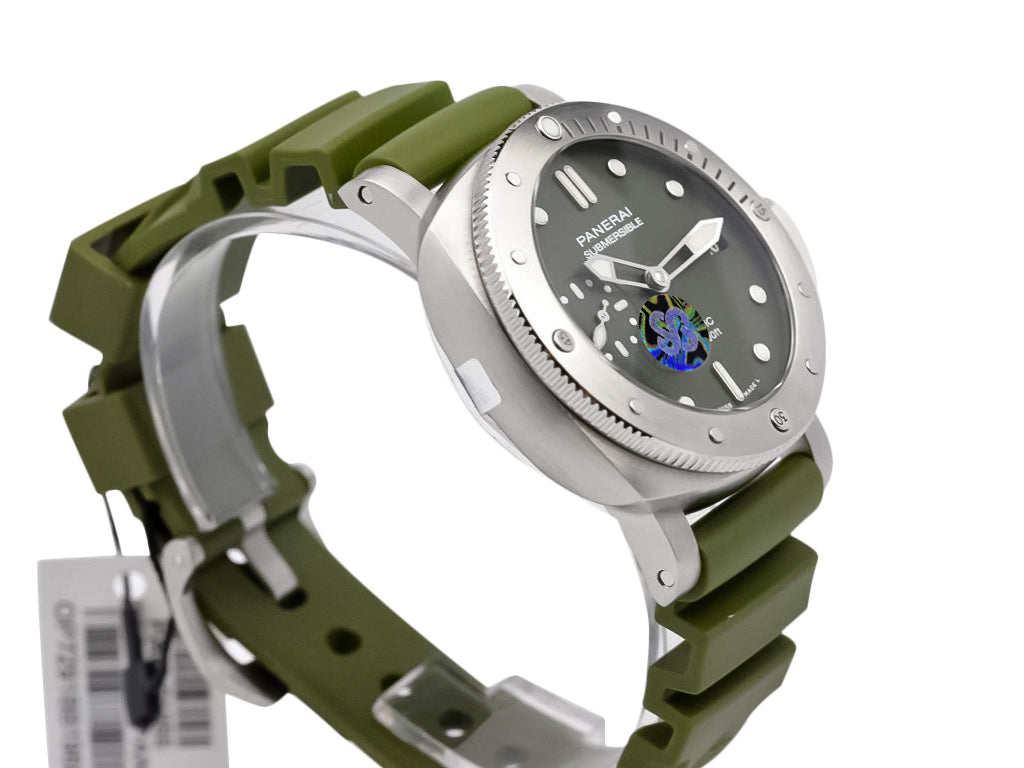 Luminor Submersible 42 3 Days Automatic 'Verde Militare' Brushed Stainless Steel Case, Green Dial and Green Strap (42mm)