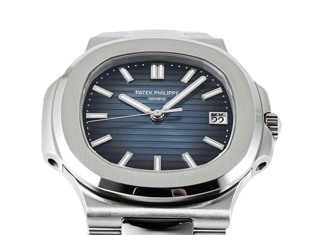Nautilus Stainless Steel with Blue Dial (40mm) (5811)