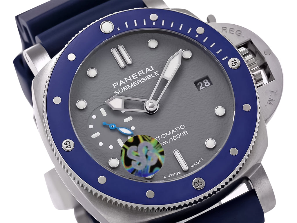 Luminor Submersible 42 3 Days Automatic 'Acciaio' Stainless Steel Case Shark-Grey Dial and Blue Strap (42mm)