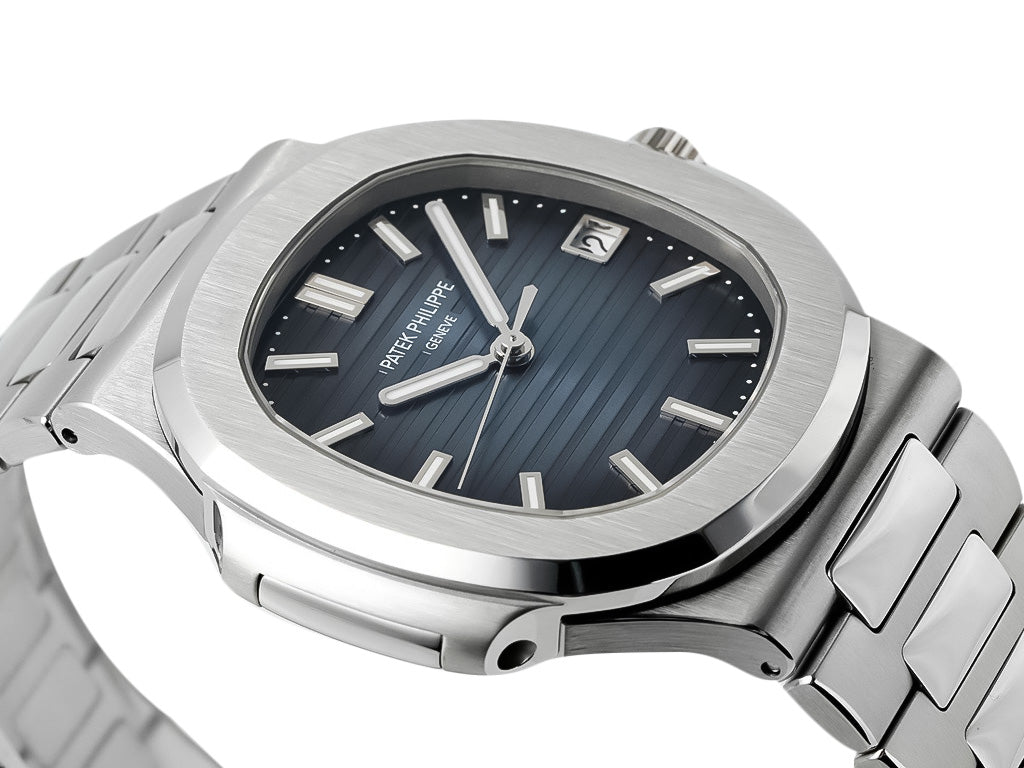 Nautilus Stainless Steel with Blue Dial (40mm) (5811)