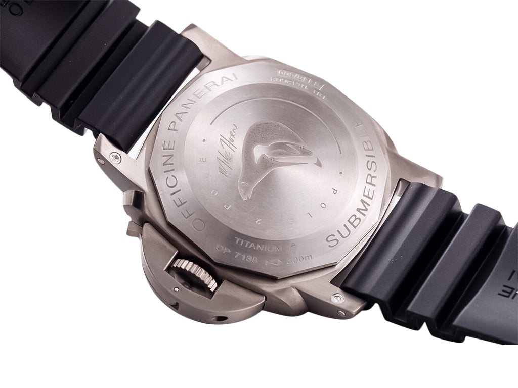Luminor Submersible 1950 3 Days GMT Automatic Titanio 'Pole 2 Pole' Titanium Case with Blue Dial and Black Strap (47mm)