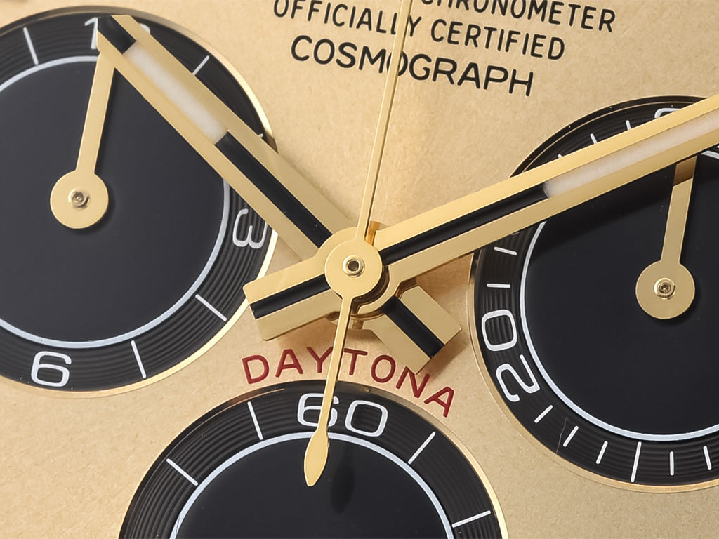 Cosmograph Daytona Yellow Gold Oysterflex with Champagne Dial (2023)