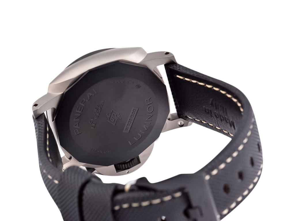 Luminor 1950 44 3 Days Automatic 'TuttoGrigio' Titanium Case with Forged Carbon Bezel, Grey Dial and Black Strap (44mm)